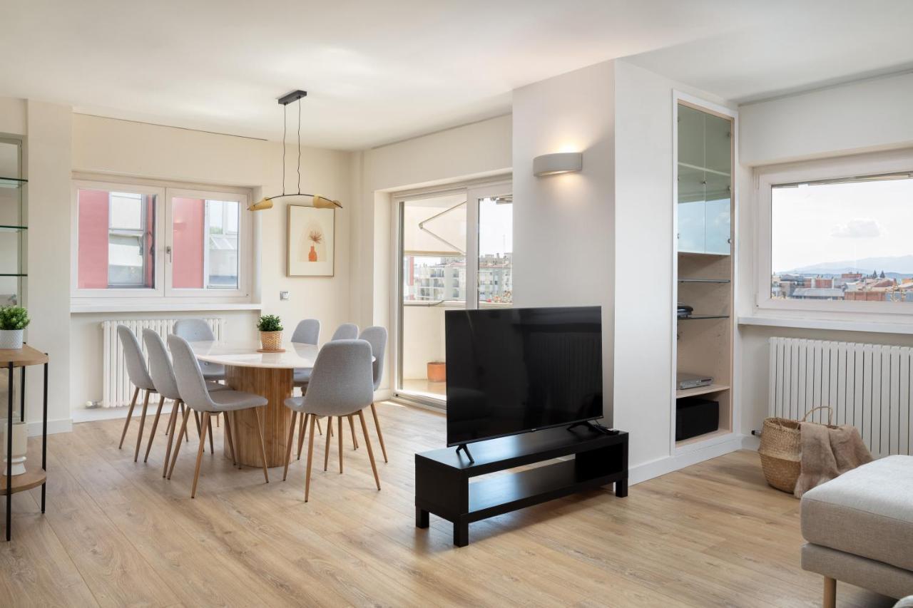 Апартаменти Flateli Penthouse Jaume I Жерона Екстер'єр фото